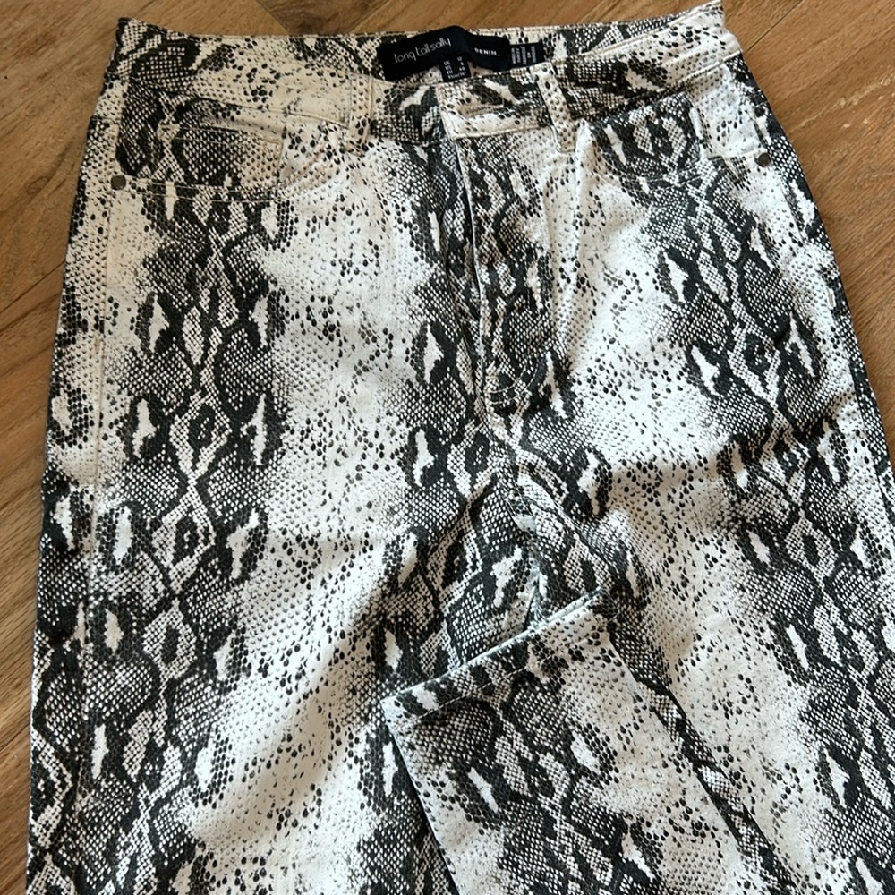 Snake skin denim, long tall sally high rise